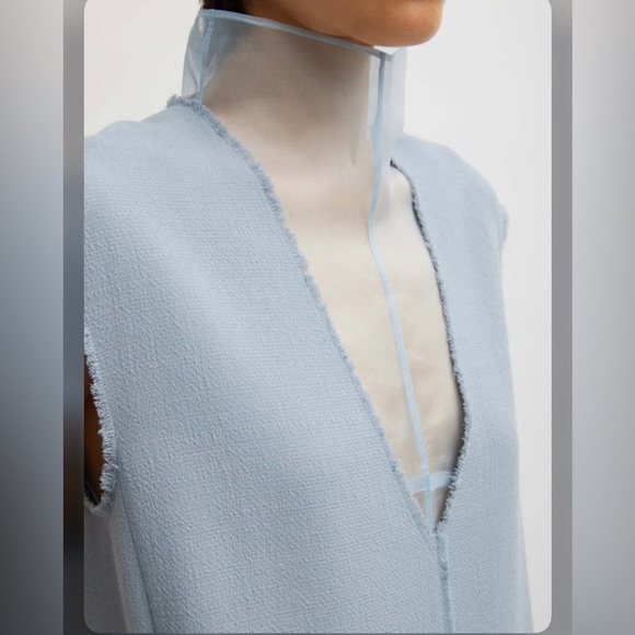 NWOT TIBI MELEE CREPE V-NECK DRESS WITH ORGANZA LINING - LIGHT BLUE Size 2 - Picture 5 of 15